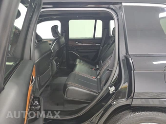 2023 Jeep Grand Cherokee Summit - miniatura 13