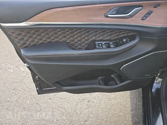 2023 Jeep Grand Cherokee Summit - miniatura 9