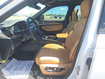 2023 Jeep Grand Cherokee Summit - miniatura 7