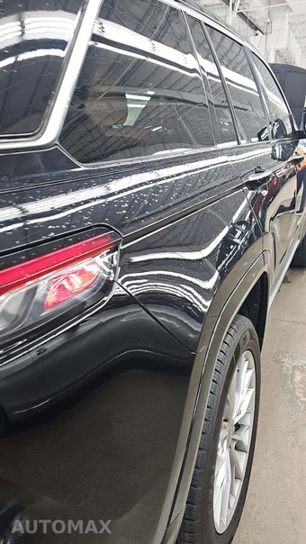 2023 Jeep Grand Cherokee Summit - miniatura 23