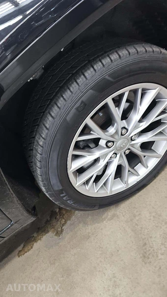 2023 Jeep Grand Cherokee Summit - miniatura 29