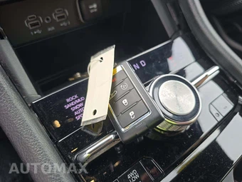 2023 Jeep Grand Cherokee Summit - miniatura 8