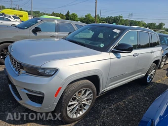 2023 Jeep Grand Cherokee Summit