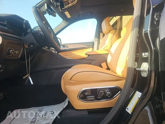 2023 Jeep Grand Cherokee Summit - miniatura 7