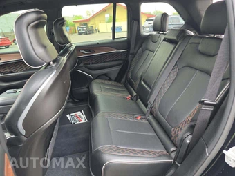 2023 Jeep Grand Cherokee Summit - miniatura 10