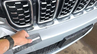 2023 Jeep Grand Cherokee Summit - miniatura 39