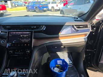 2023 Jeep Grand Cherokee Summit - miniatura 16