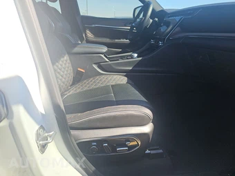 2023 Jeep Grand Cherokee Summit - miniatura 8
