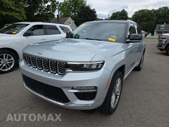 2023 Jeep Grand Cherokee Summit