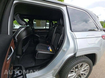 2023 Jeep Grand Cherokee Summit - miniatura 13