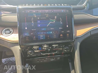2023 Jeep Grand Cherokee Summit - miniatura 10