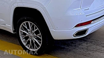 2023 Jeep Grand Cherokee Summit - miniatura 10