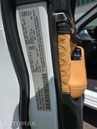 2023 Jeep Grand Cherokee Summit - miniatura 20