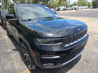 2023 Jeep Grand Cherokee Summit Reserve - miniatura 3