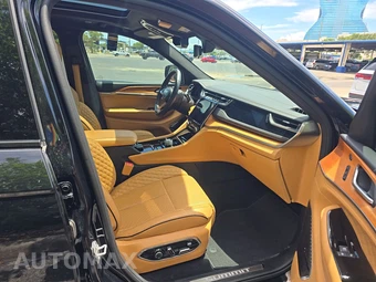 2023 Jeep Grand Cherokee Summit Reserve - miniatura 8