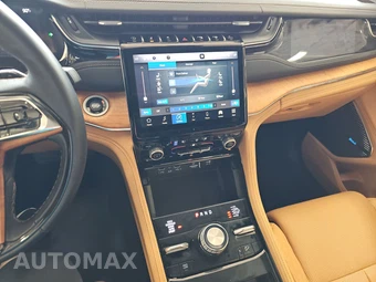 2023 Jeep Grand Cherokee Summit Reserve - miniatura 11