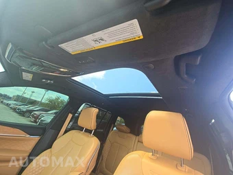 2023 Jeep Grand Cherokee Summit Reserve - miniatura 8