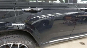 2023 Jeep Grand Cherokee Summit Reserve - miniatura 25