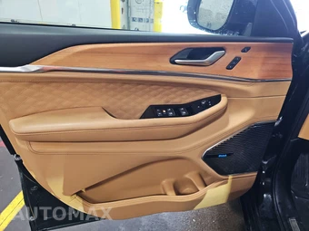 2023 Jeep Grand Cherokee Summit Reserve - miniatura 9