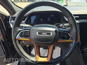 2023 Jeep Grand Cherokee Summit Reserve - miniatura 10