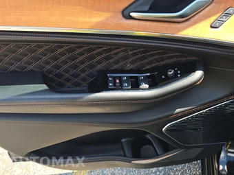 2023 Jeep Grand Cherokee Summit Reserve - miniatura 9