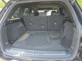 2023 Jeep Grand Cherokee Summit Reserve - miniatura 16