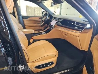 2023 Jeep Grand Cherokee Summit Reserve - miniatura 8