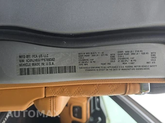 2023 Jeep Grand Cherokee Summit Reserve - miniatura 14