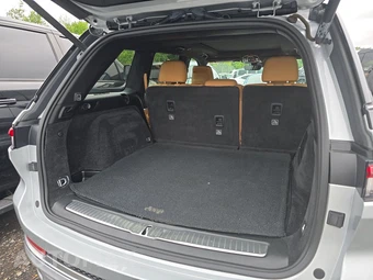 2023 Jeep Grand Cherokee Summit Reserve - miniatura 16