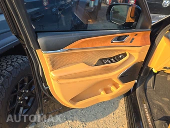 2023 Jeep Grand Cherokee Summit Reserve - miniatura 9
