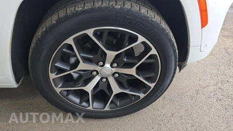 2023 Jeep Grand Cherokee Summit Reserve - miniatura 21