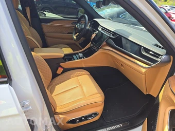 2023 Jeep Grand Cherokee Summit Reserve - miniatura 8