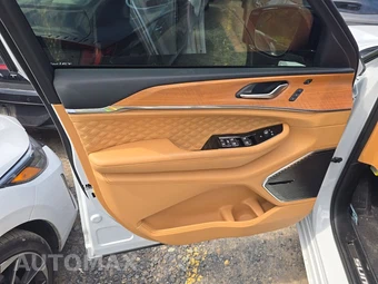 2023 Jeep Grand Cherokee Summit Reserve - miniatura 9