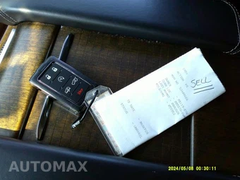 2023 Jeep Grand Wagoneer - miniatura 3