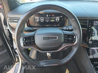 2023 Jeep Grand Wagoneer - miniatura 10