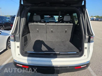 2023 Jeep Grand Wagoneer - miniatura 17