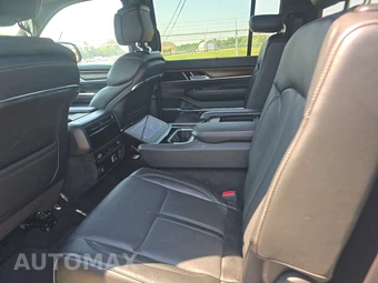 2023 Jeep Grand Wagoneer - miniatura 13