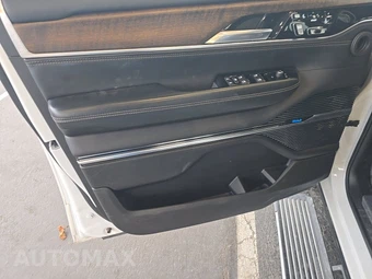 2023 Jeep Grand Wagoneer - miniatura 9