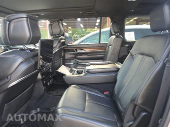 2023 Jeep Grand Wagoneer L - miniatura 13