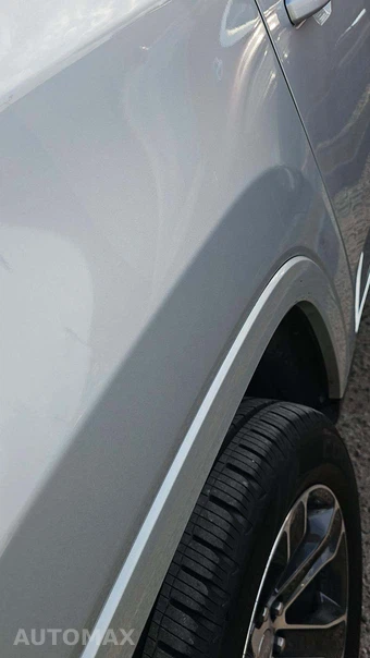 2023 Jeep Grand Wagoneer L - miniatura 29