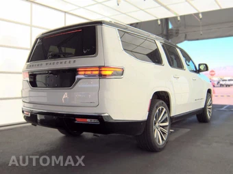 2023 Jeep Grand Wagoneer L Series II - miniatura 4