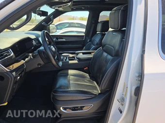 2023 Jeep Grand Wagoneer L Series II - miniatura 7