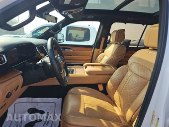 2023 Jeep Grand Wagoneer L Series III - miniatura 7