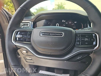 2023 Jeep Grand Wagoneer Obsidian - miniatura 10