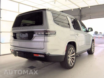 2023 Jeep Grand Wagoneer Series II - miniatura 4
