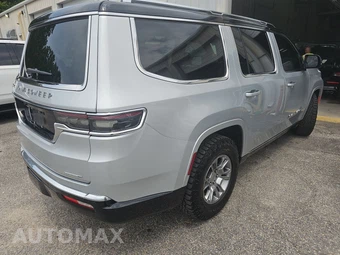 2023 Jeep Grand Wagoneer Series II - miniatura 4