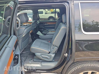 2023 Jeep Grand Wagoneer Series II - miniatura 10