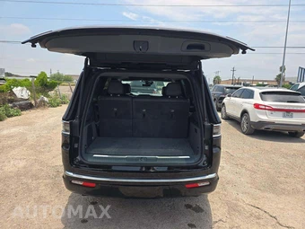 2023 Jeep Grand Wagoneer Series II - miniatura 12