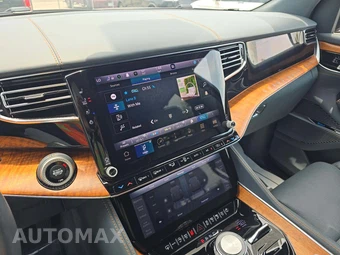 2023 Jeep Grand Wagoneer Series II - miniatura 7