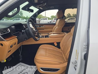 2023 Jeep Grand Wagoneer Series III - miniatura 7